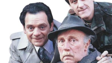 Photo of Goodbye Grandad: Last photo of actor Lennard Pearce filming his final Only Fools and Horses episode just days before he ԁıеԁ is unearthed by fan 35 years later