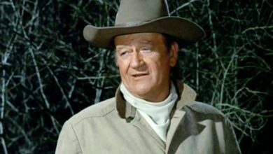 Photo of John Wayne Wanted to Make His Home Alarm a Hilarious Tape Recording of His Voice: ‘I See You, You Son of a B****’
