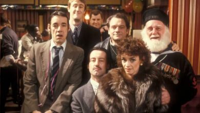 Photo of Only Fools and Horses cast delight fans with reunion photo – two decades after final episode aired