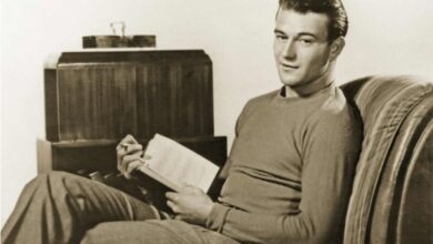 Photo of John Wayne Found 1 Way to Humiliate an Actor That Made Him ‘Convulse With Laughter’ in High School